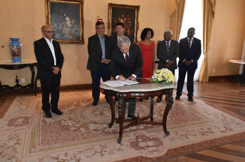 Cooperação entre UFMA e governo do Maranhão financia trabalho de campo em Moçambique