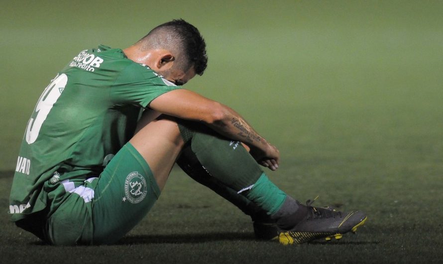 Botafogo vence em SC e rebaixa a Chapecoense