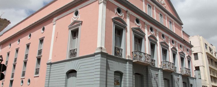 Aberto calendário de solicitações de pautas para o primeiro semestre de 2020 no Teatro Arthur Azevedo