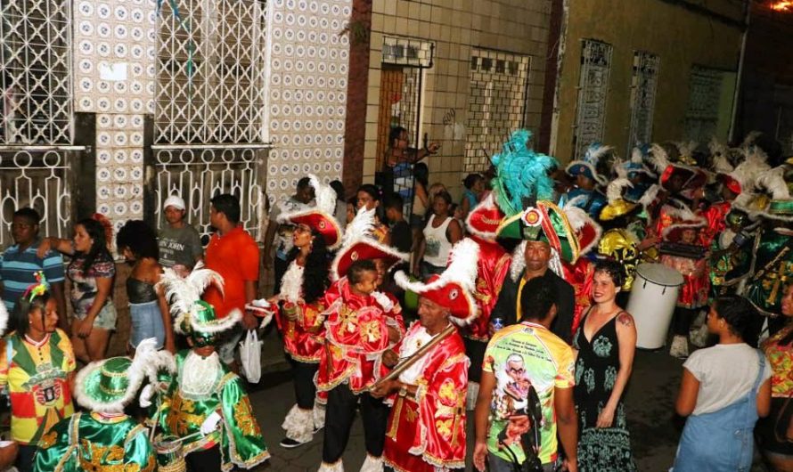 Bloco tradicional Os Foliões vai para o circuito de rua com o tema “Halloween, Doces ou Travessuras?”