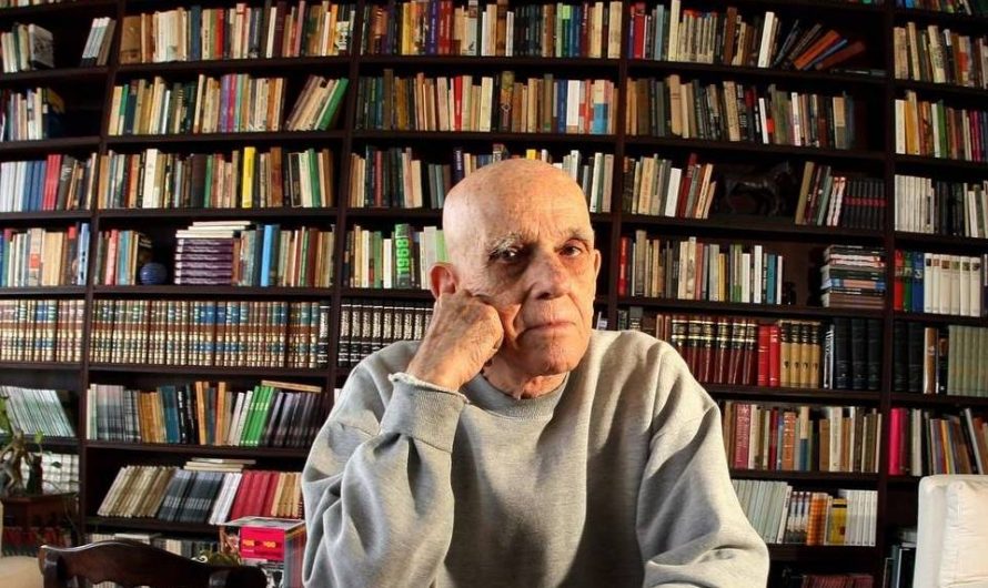 Morre o poeta Rubens Fonseca aos 94 anos