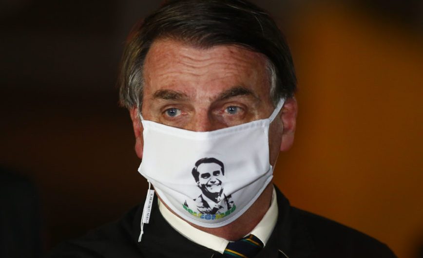 PF diz ao STF que Bolsonaro precisa depor e pede prorrogação do inquérito