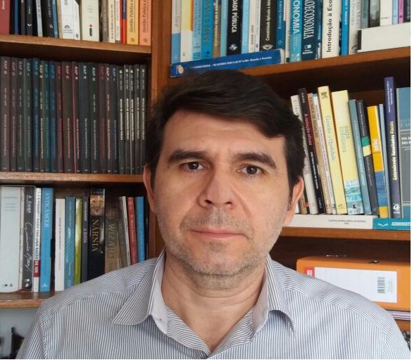 Economia: PIB cai, inflação sobe e o discurso… 