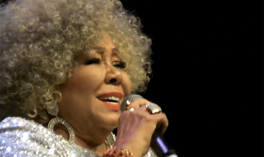 Alcione põe show ‘Tijolo por tijolo’ de pé com a argamassa com que construiu sólida carreira