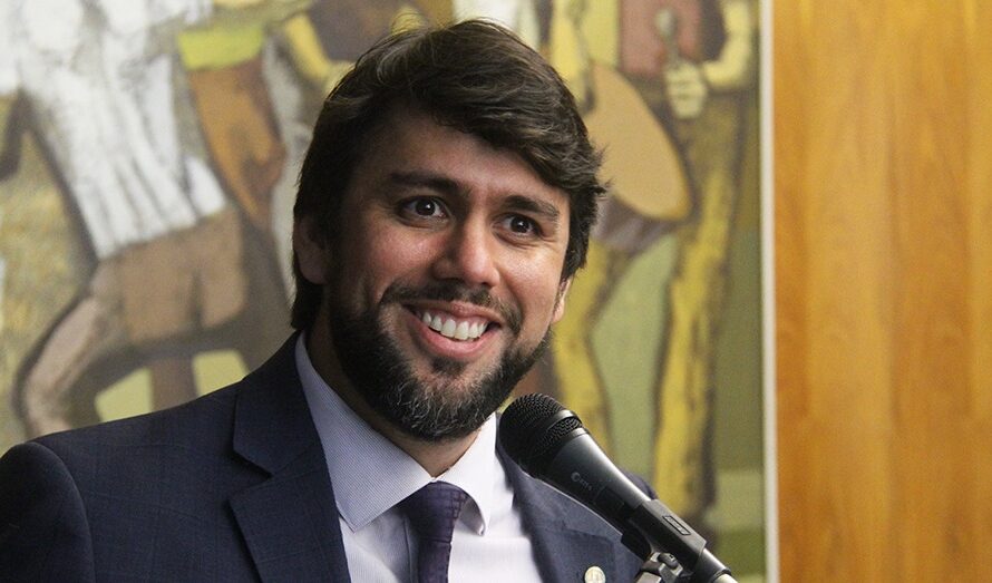 A melhor politica social é o trabalho e gerar emprego na pós-pandemia será o maior desafio dos futuros prefeitos, diz Pedro Lucas