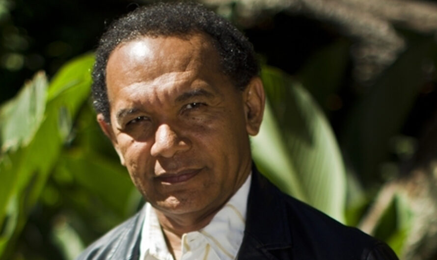 Poeta Salgado Maranhão tem poema publicado no jornal The New York Times