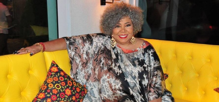 Bar Alcione, a Casa da Marrom: inauguração foi na terça; e teve  live e show na quinta