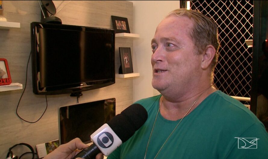 Cantor e compositor Marcos Dualibe na cultura