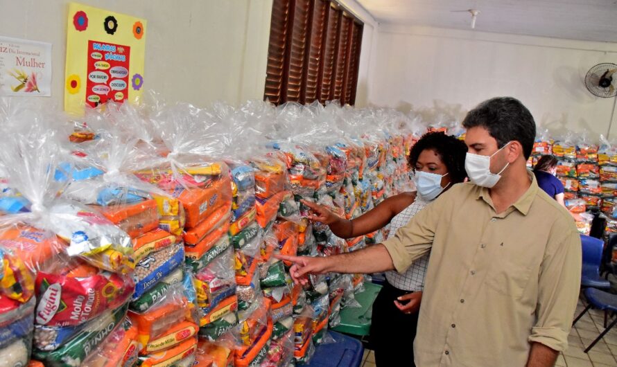 Prefeito Eduardo Braide acompanha início da entrega de kits de alimentação escolar às famílias da Zona Rural
