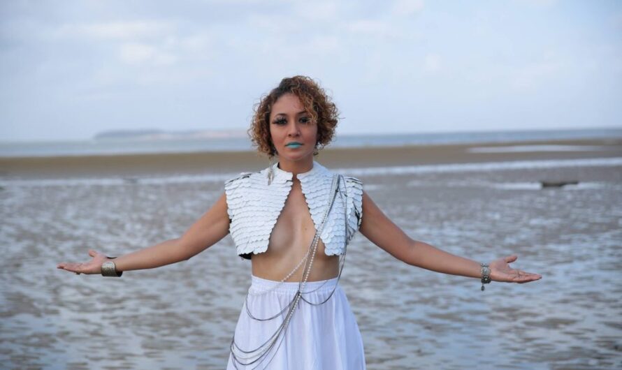 Cantora e compositora Cris Campos Sereia lança nesta segunda-feira (22), o single “Oceano”