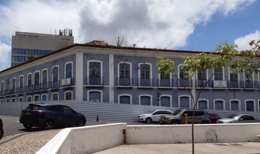 Prédio do Centro Caixeiral abrigará cursos de Direito e Relações Internacionais da UEMA