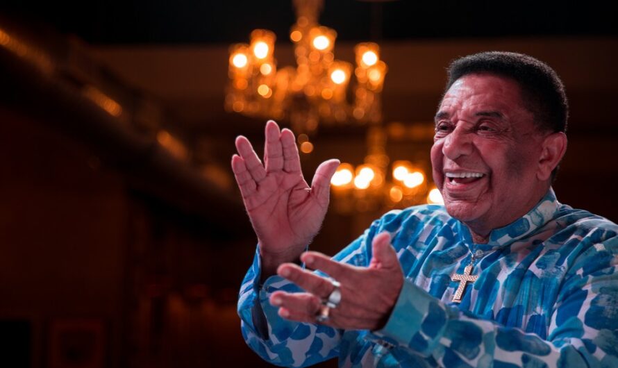 Agnaldo Timóteo morre aos 84 anos vítima da Covid-19