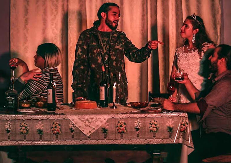 Adaptação de obra de Bertolt Brecht em cartaz no canal do CCVM