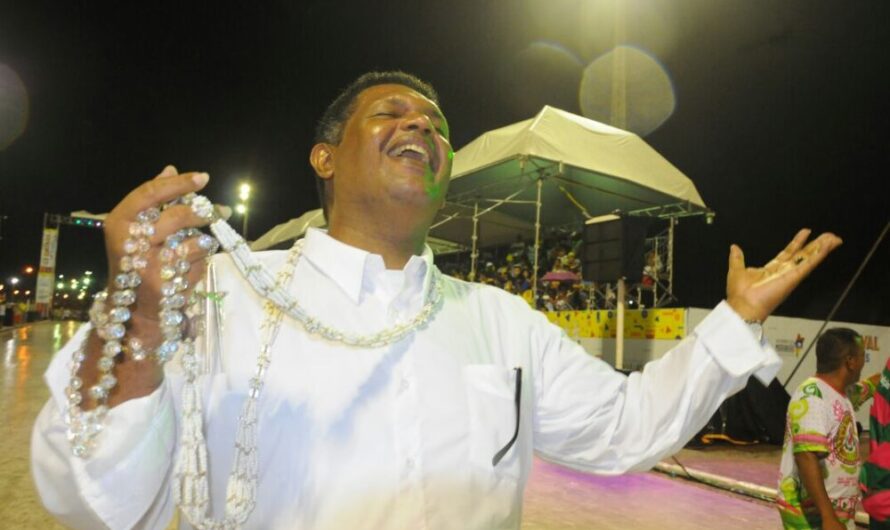 CARNAVAL 2022 :Turma da Mangueira anuncia lançamento do  enredo para  outubro