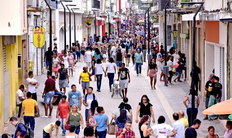 Rua Grande é a principal escolha dos consumidores para compras de natal, aponta pesquisa