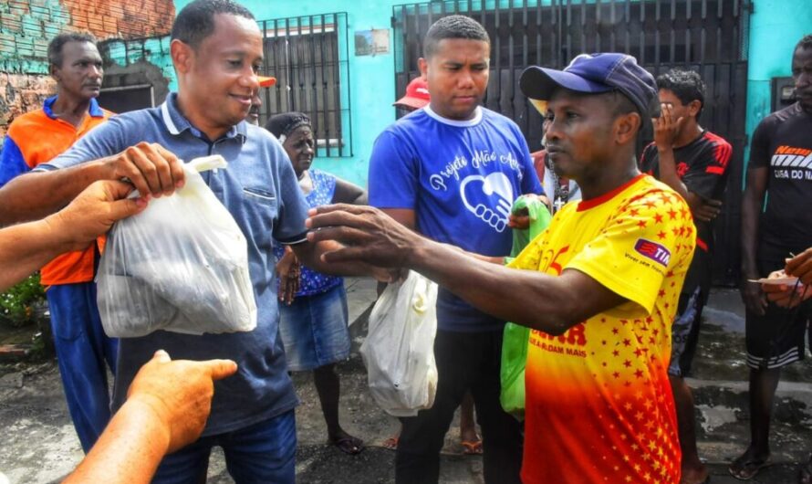 Vereador Marcos Castro distribui 5T de pescado em 4 comunidades de São Luís