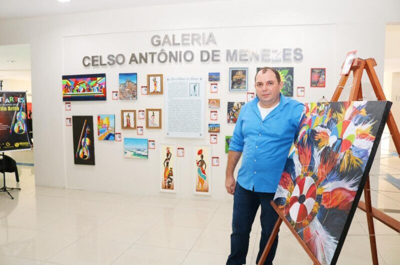 Artista plástico Paullo Brito abre exposição no Fórum de São Luís