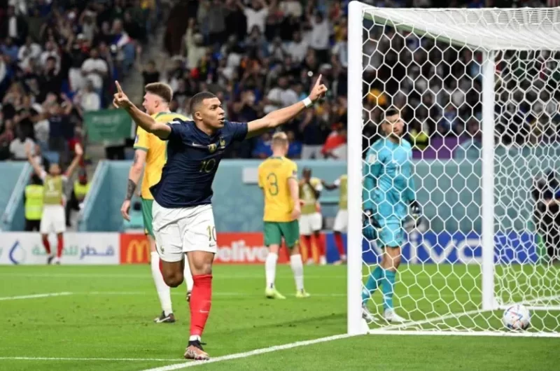 França vence a Austrália na estreia da Copa do Mundo