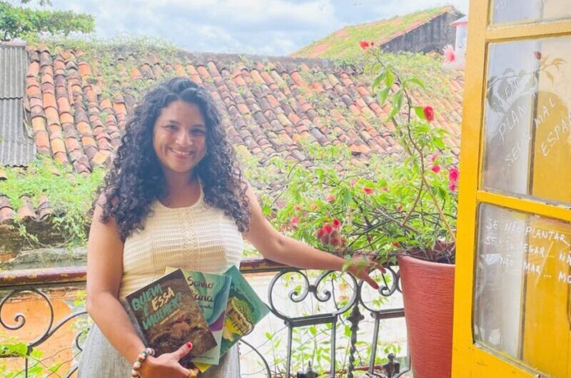 ESCRITORA MILENA CARVALHO LANÇA LIVROS INFANTO-JUVENIS PARA ESTIMULAR A LEITURA E A ESCRITA