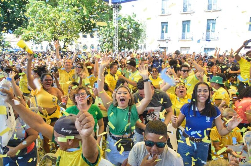 Tite pode escalar time misto para enfrentar Camarões na sexta