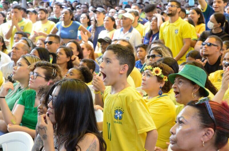 “Torcida da “Copa da Prefs” vibra com vitória do Brasil na segunda partida da seleção brasileira de futebol