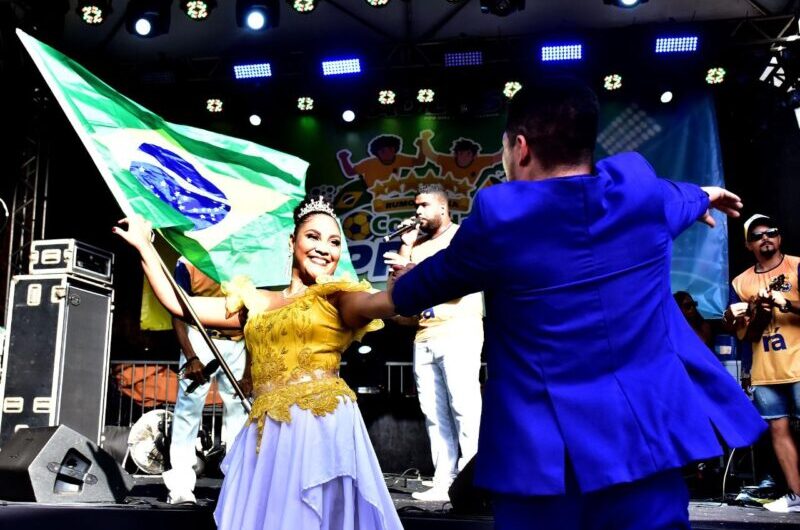 “Copa da Prefs”: torcida comemora classificação do Brasil para próxima fase do mundial de futebol