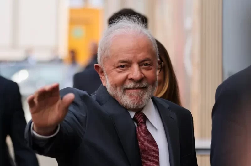 Lula deve anunciar nomes de primeiros ministros nesta sexta-feira (09)