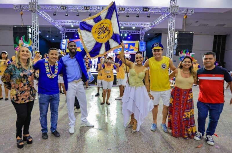 Baile da FelizIdade  reuniu centenas de idosos em São Luís