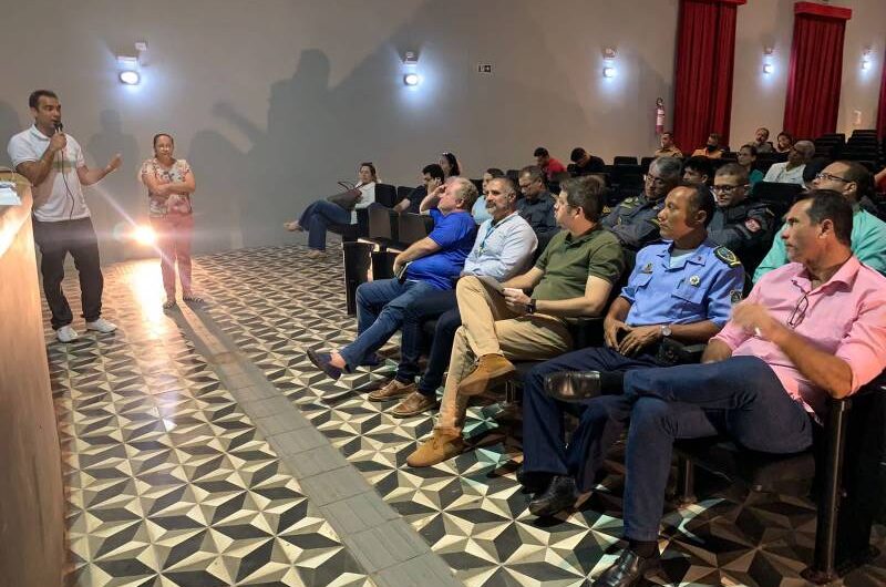 Prefeitura de São Luís alinha os preparativos para o Carnaval de Passarela 2023 em reunião com representantes de órgãos parceiros