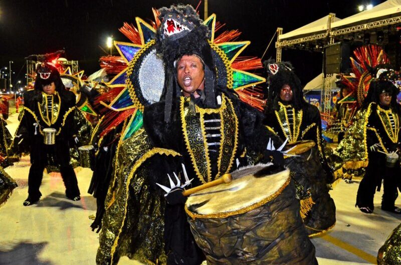 Príncipe de Roma é o campeão dos blocos tradicionais do Carnaval da Passarela do Samba 2023