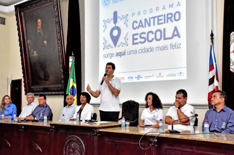 Prefeitura de São Luís inicia 2ª edição do programa Canteiro Escola que vai restaurar fachadas dos palácios Arquiepiscopal e do Comércio