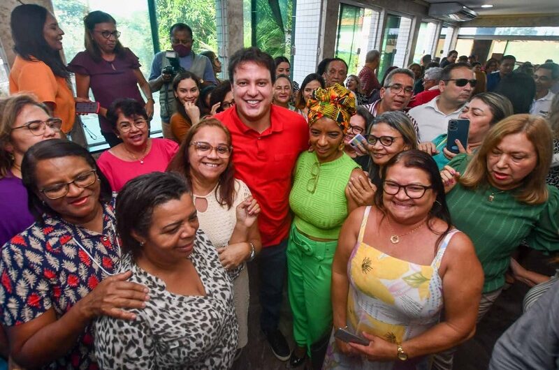 Felipe Camarão retorna ao comando da Seduc e reúne equipe para alinhar metas prioritárias