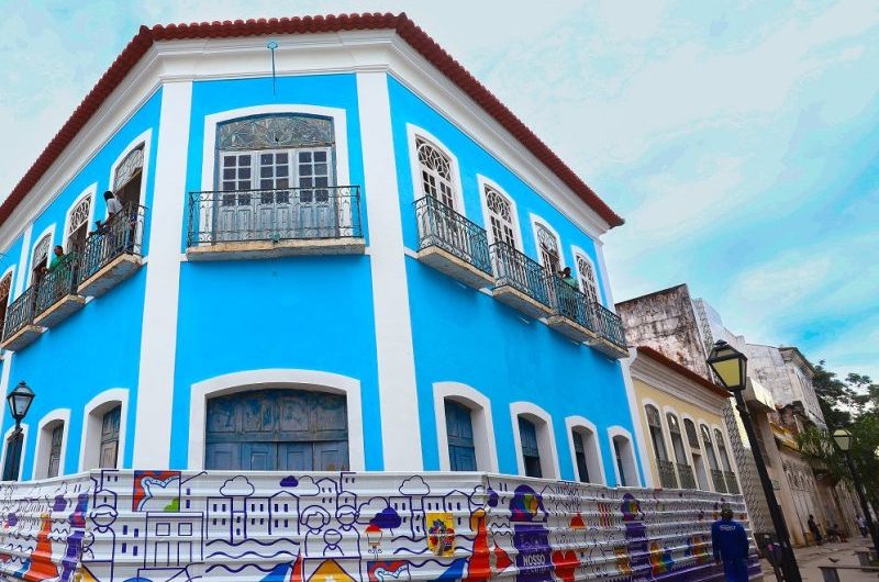 Em fase de conclusão da obra, Segov realiza vistoria no Centro Caixeiral