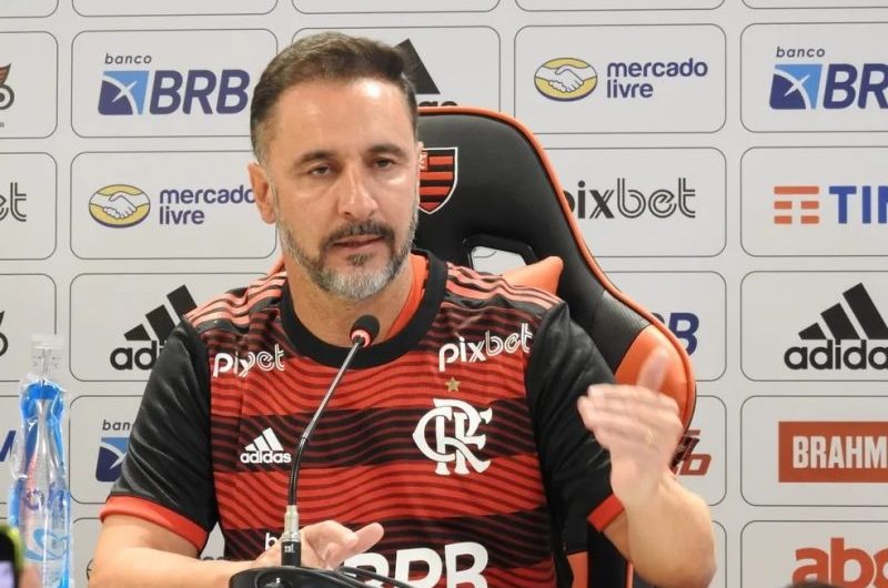 Flamengo demite Vítor Pereira