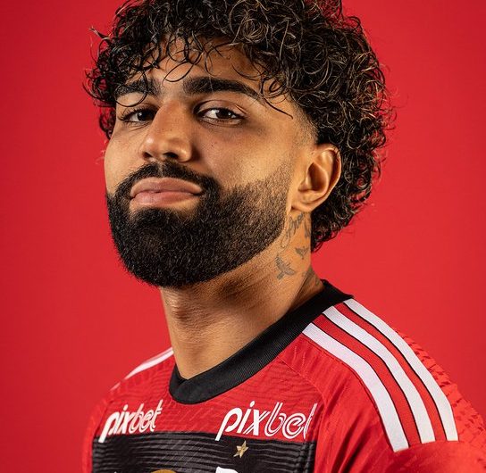 Aos 26 anos, Gabigol se torna o maior artilheiro brasileiro da história da Libertadores