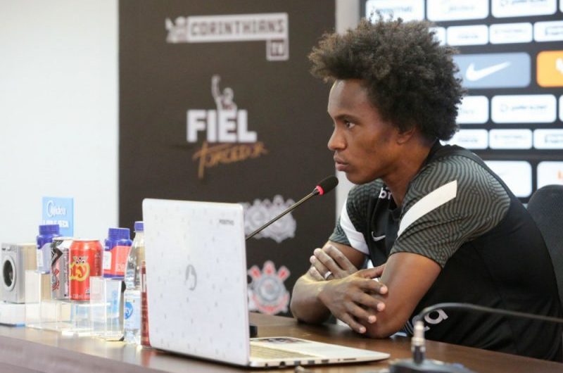 Willian polemiza ao falar sobre relação com o Corinthians e dispara: ‘Brasil nunca mais’