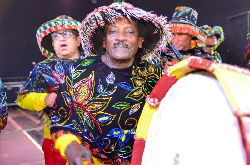 Arraial da Cidade: grupos folclóricos dão show de originalidade na véspera de São Pedro