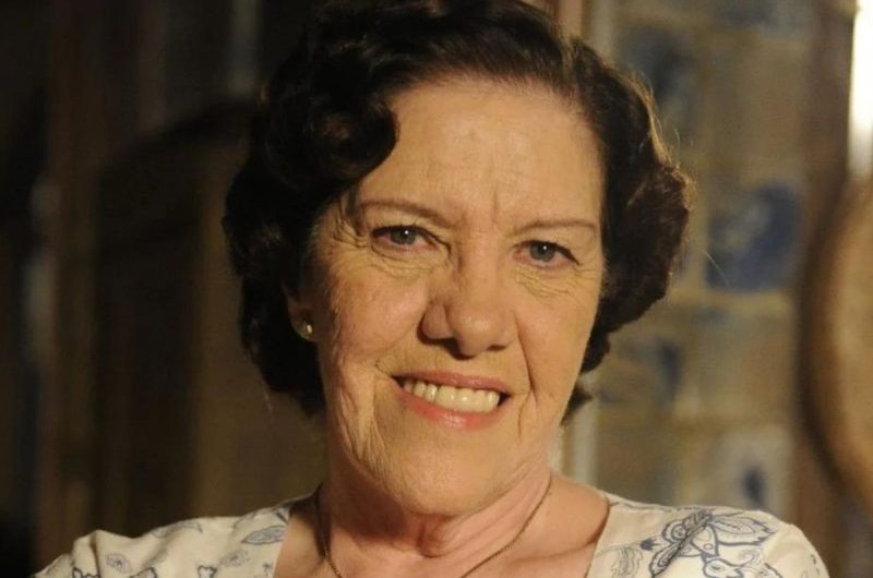Atriz de Alma Gêmea e O Profeta, Neusa Maria Faro morre aos 78 anos