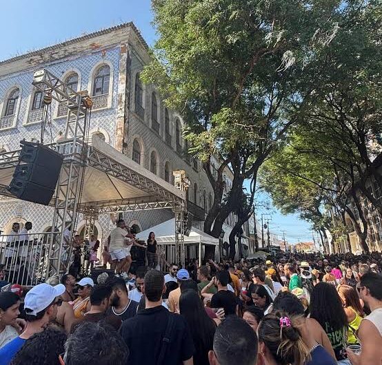 Artistas e DJs denunciam falta de pagamento por apresentações na Feirinha de São Luís