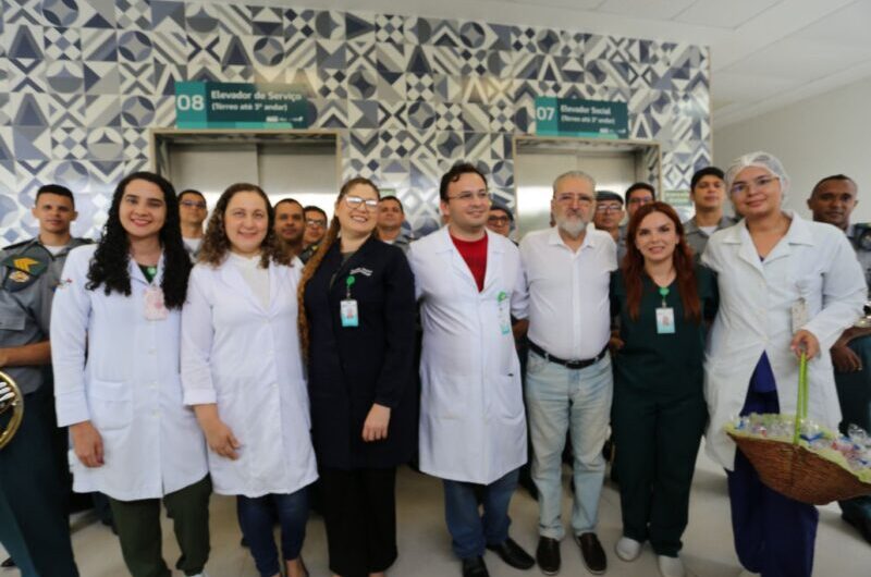 MÚSICA, EMOÇÃO E CARINHO PARA OS PAIS NO HOSPITAL DOS SERVIDORES ESTADUAIS