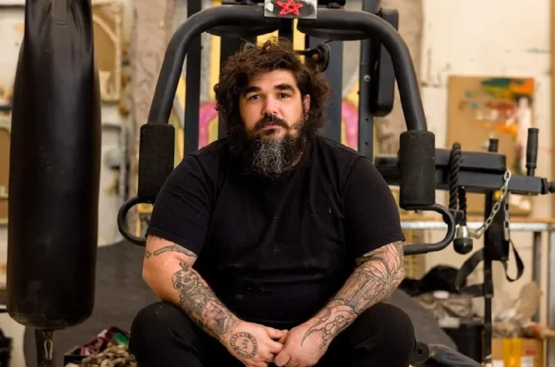 Mergulho na cosmogonia de Thiago