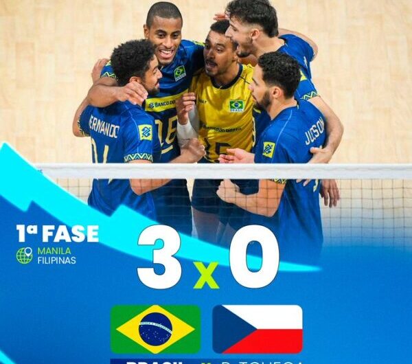 Brasil volta a vencer no Mundial e se garante nas oitavas de final