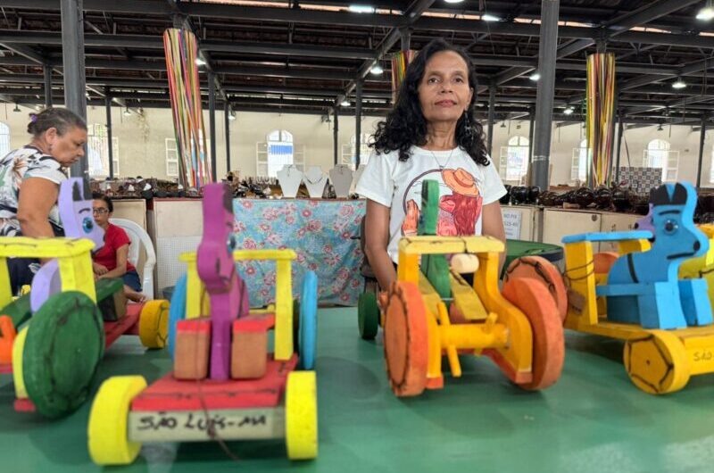 Artesãos do Ceprama celebram Dia das Crianças com brinquedos de madeira