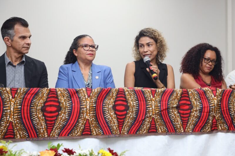 Continua na UFMA, até, sexta-feira, 28, o VI Seminário Internacional Caminhos Amefricanos, o VII Colóquio Internacional de Políticas Antirracistas no Mundo, a XIII Semana Interdisciplinar em Estudos Africanos e Afro-Brasileiros e o I Seminário de Pesquisa do Programa de Pós-Graduação em Estudos Africanos e Afro-Brasileiros