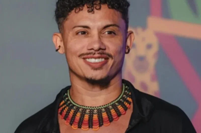 Silvero no Teatro Sesc