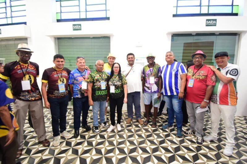 Fatos e fotos! Veja quem virou notícia durante a apuração do Carnaval de Passarela 2026, em São Luís! Registros do fotográfo Paulo Caruá!