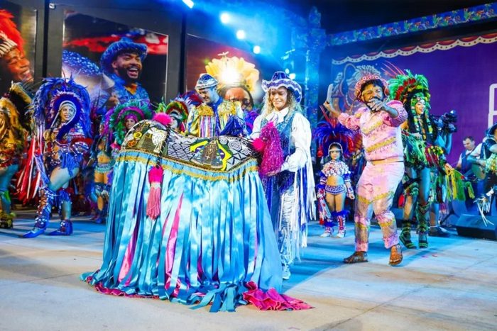 Cultura popular maranhense será celebrada em grande estilo neste domingo, 24 de maio, em mais um Maranhão de Reencontros, na Concha Acústica Reynaldo Faray, na Lagoa da Jansen, em São Luís. Começa às 17h30.