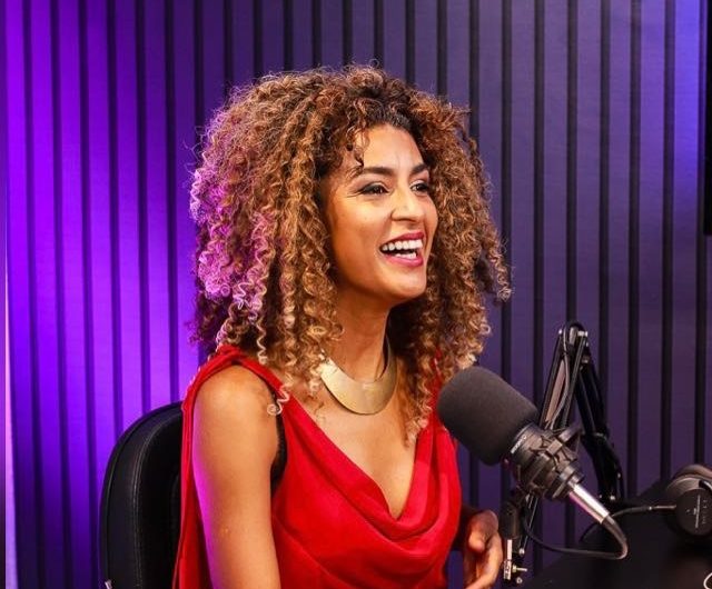 O Blog parabeniza a jornalista Amélia Cristina, apresentadora da TV Mirante, ex Miss Maranhão e umas das mais destacadas apresentadora do Festival Guarnicê de Cinema pelo seu aniversário, neste sábado, 9 de maio!