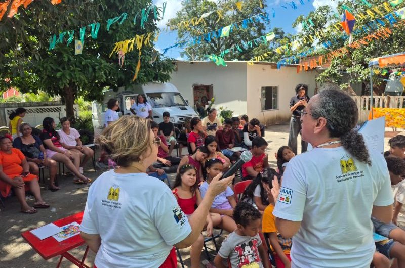 Com apoio da Alumar e parceria da Associação dos Livreiros do Estado do Maranhão, o Projeto Ler é Viver II terá novas paradas neste mês de junho. Neste sábado, o Arraial da Leitura acontecerá no Centro Comunitário do Porto Grande