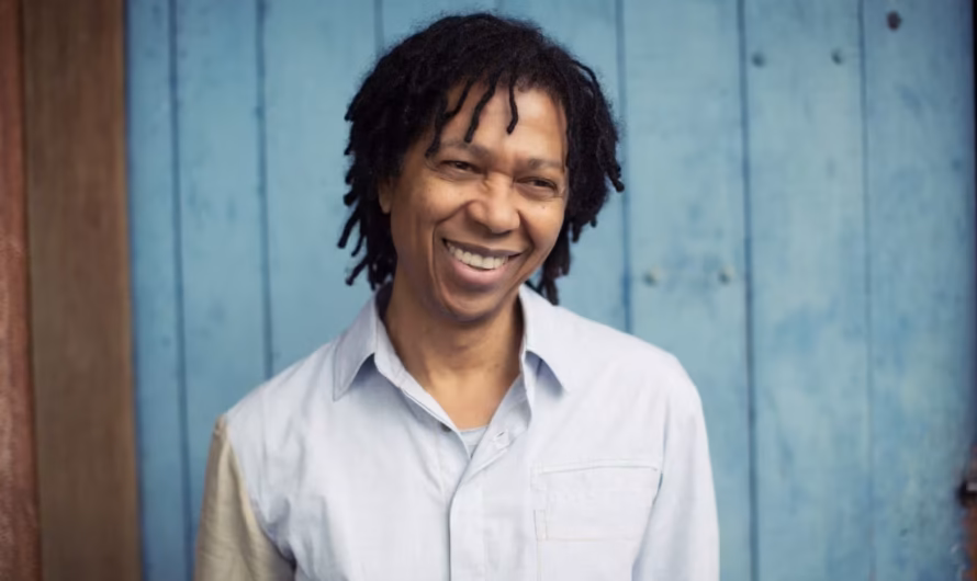 Clássicos de Djavan ganham homenagem em festa no Solar Cultural